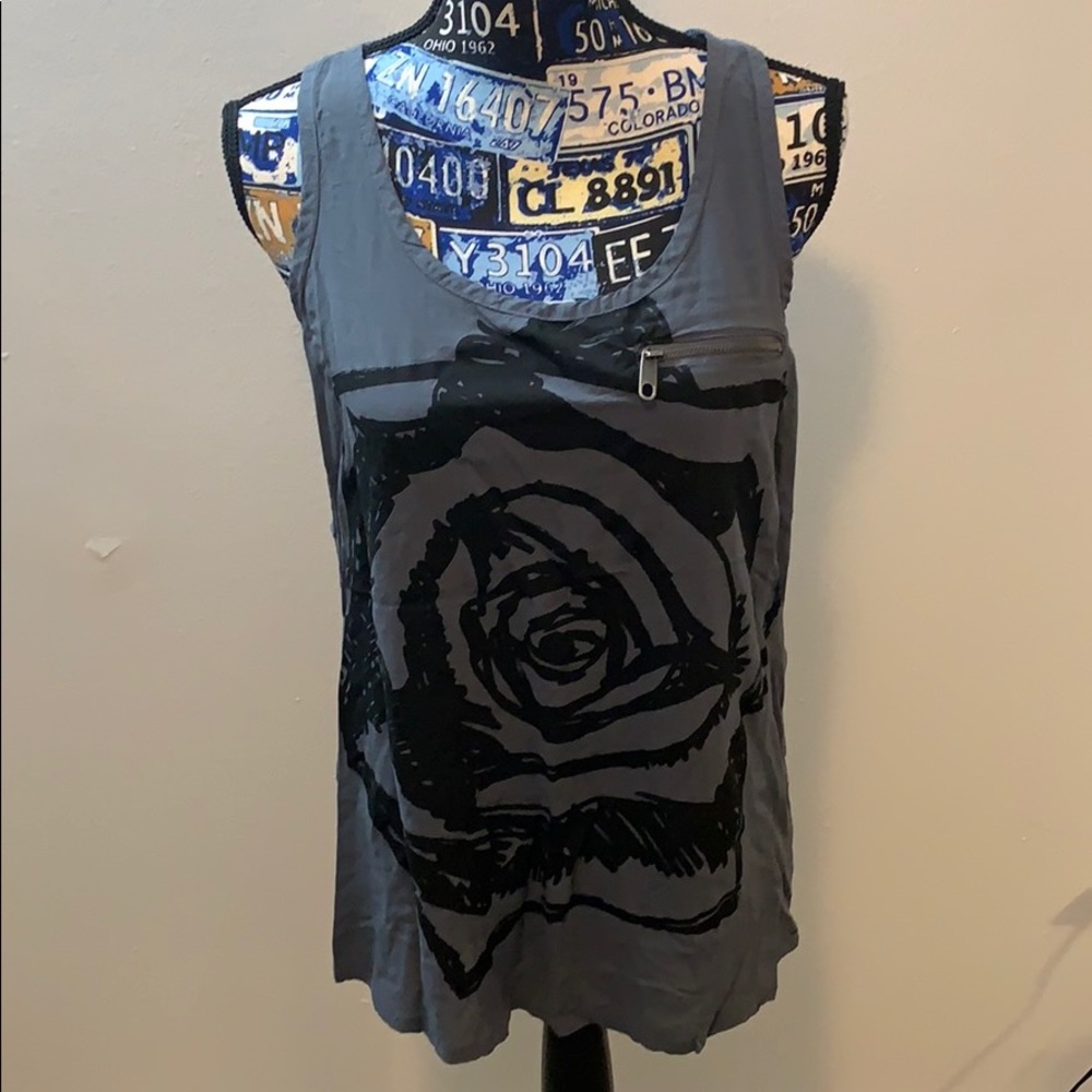 Rose tank top